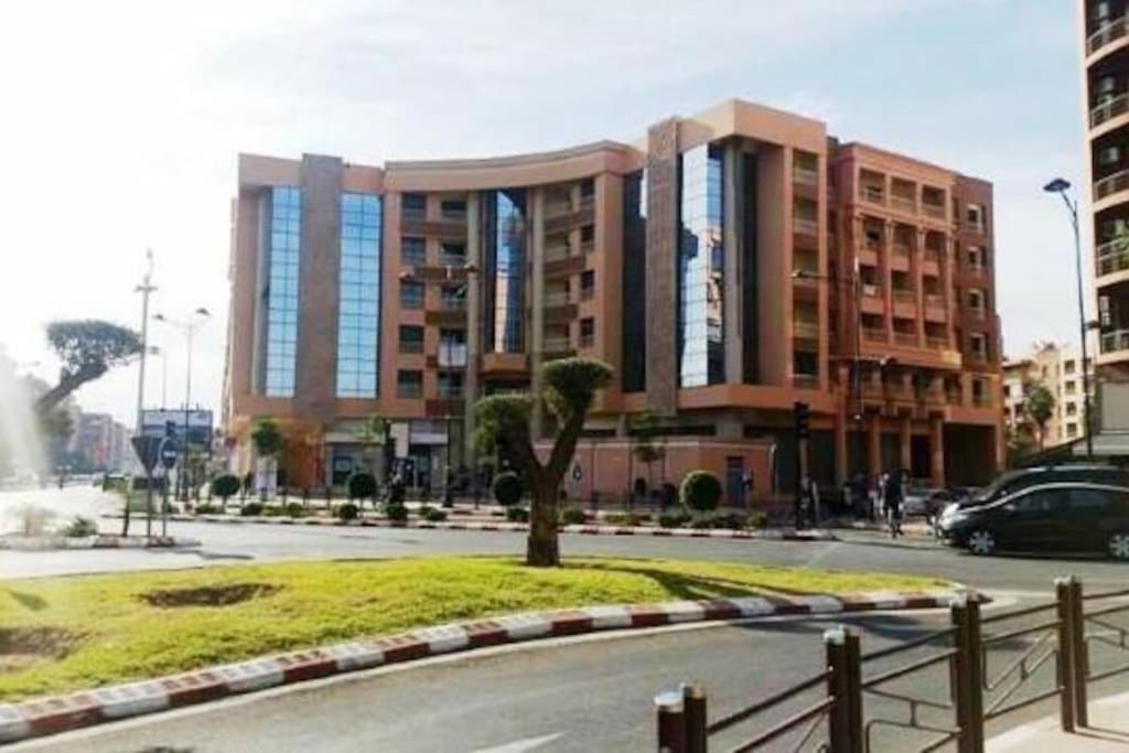 E-Appartement De Luxe Centre Gueliz Piscine Parking Fibre Netflix Marrakesh Exteriör bild